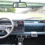 非常にポップでチープだが、このインテリアのデザインは唯一無二。当該車のCLXは当時の上級仕様だった（と思う）
